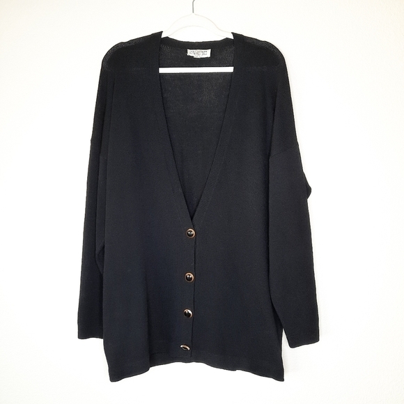 St. John Black Deep V Cardigan - Picture 2 of 5